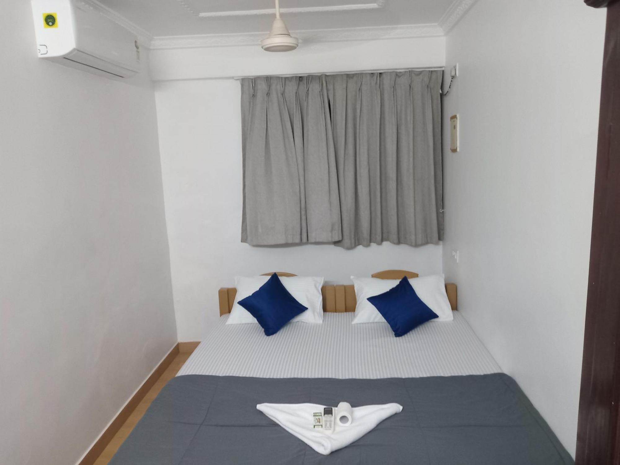 Xhostel Hostel Kochi エクステリア 写真