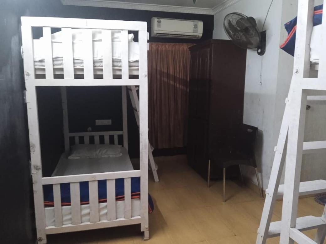 Xhostel Hostel Kochi エクステリア 写真