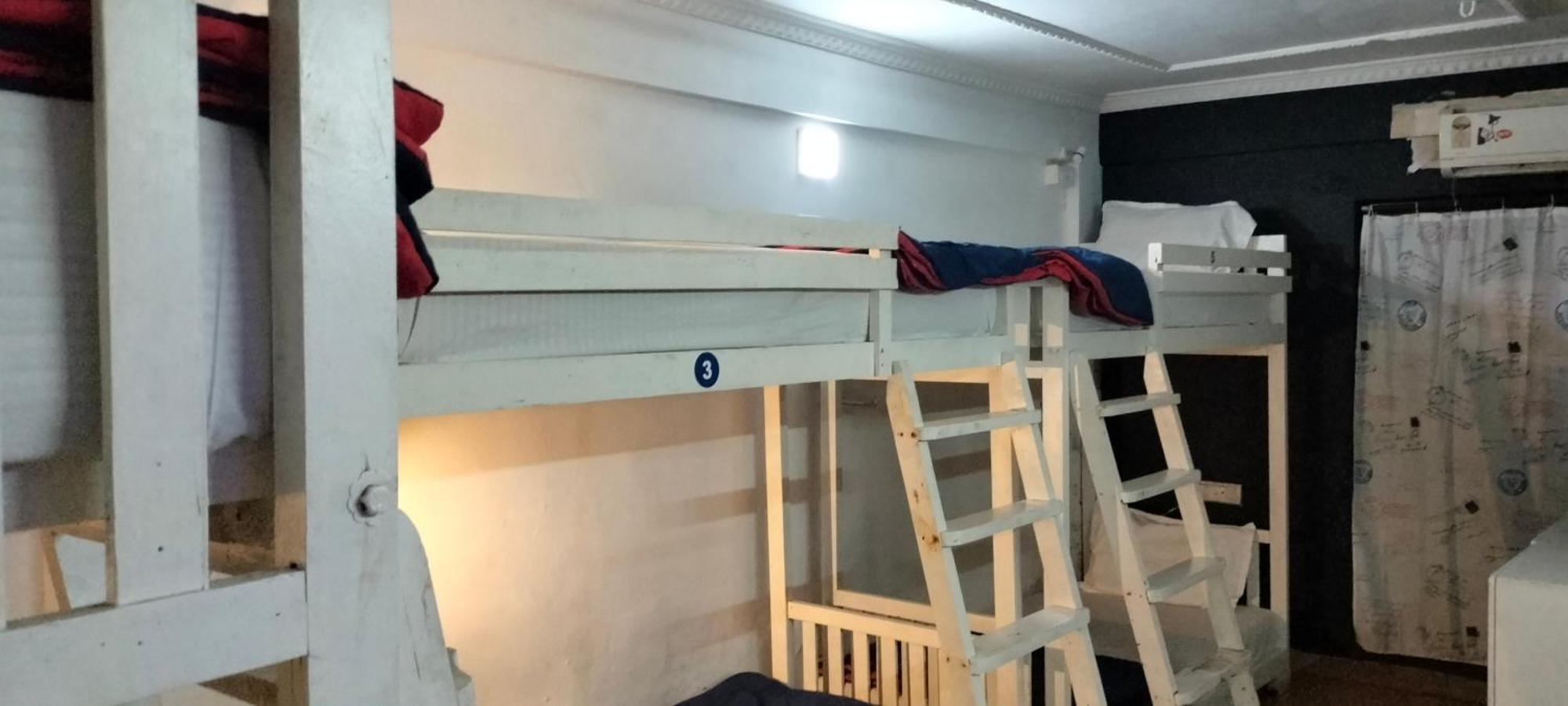 Xhostel Hostel Kochi エクステリア 写真