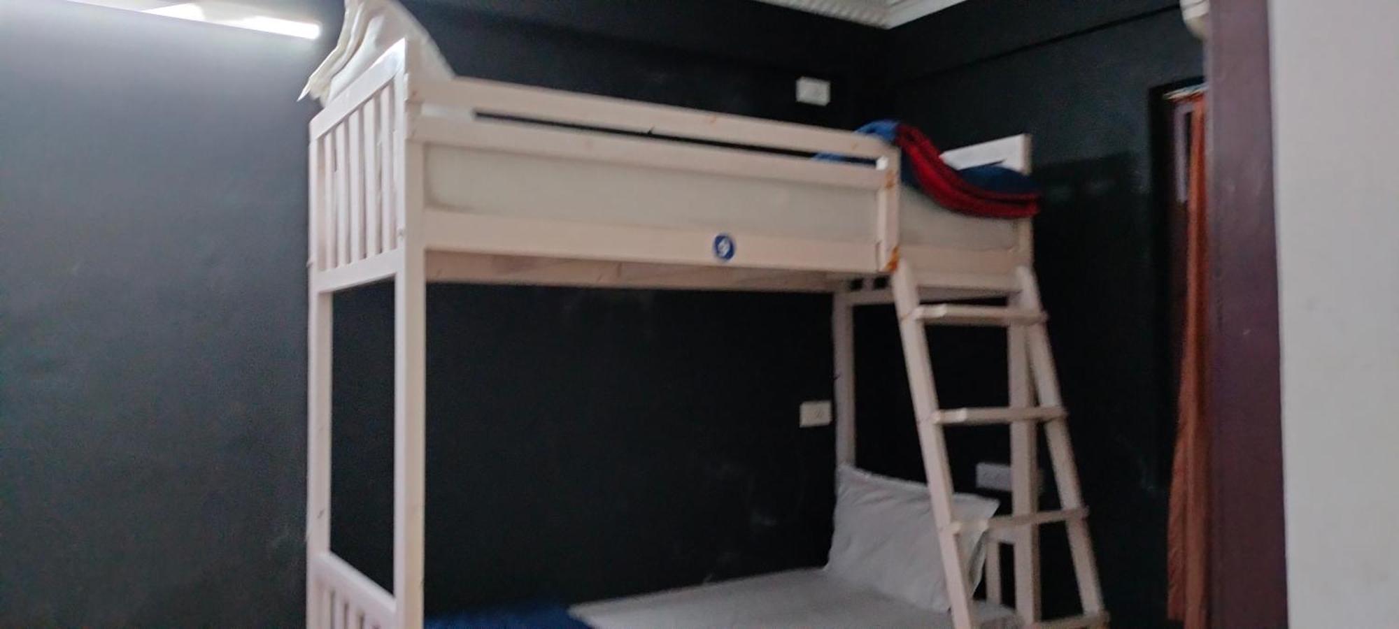 Xhostel Hostel Kochi エクステリア 写真